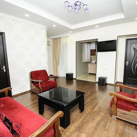 Elegant Modern Apartment Tiflis Dış mekan fotoğraf