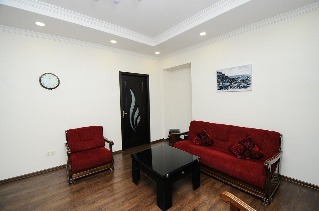 Elegant Modern Apartment Tiflis Dış mekan fotoğraf